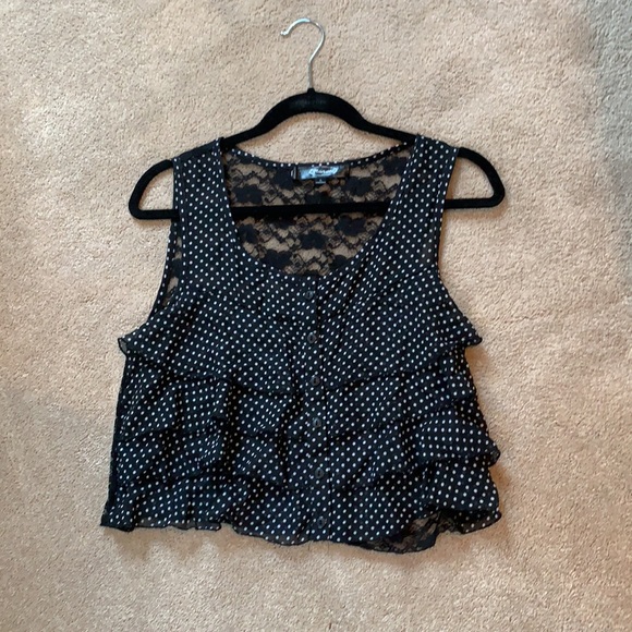 Adorable B/W Polka Dot Ruffled Crop Top - Picture 2 of 8